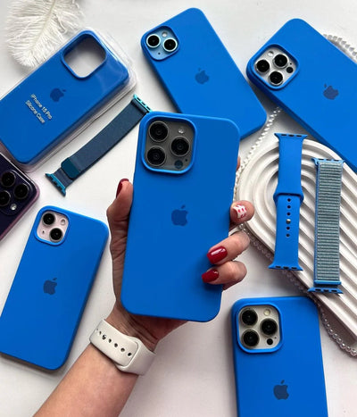 A midnight blue liquid silicone case for the iPhone.