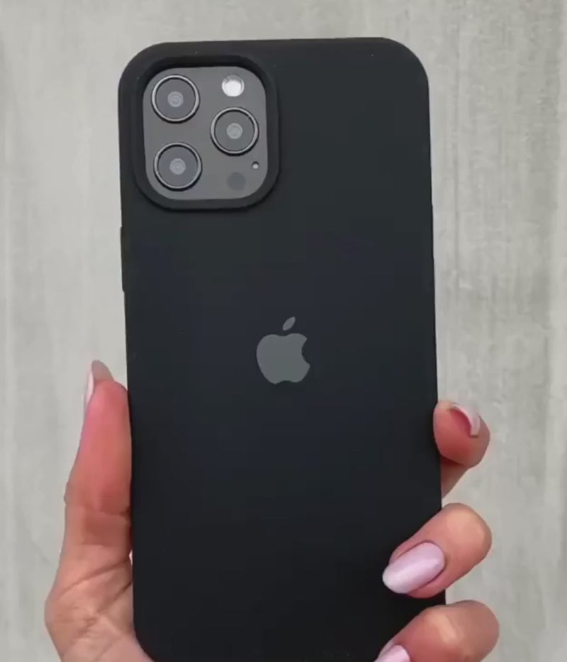 A video showing a 360-degree view and a close-up of the iPhone black liquid silicone case
