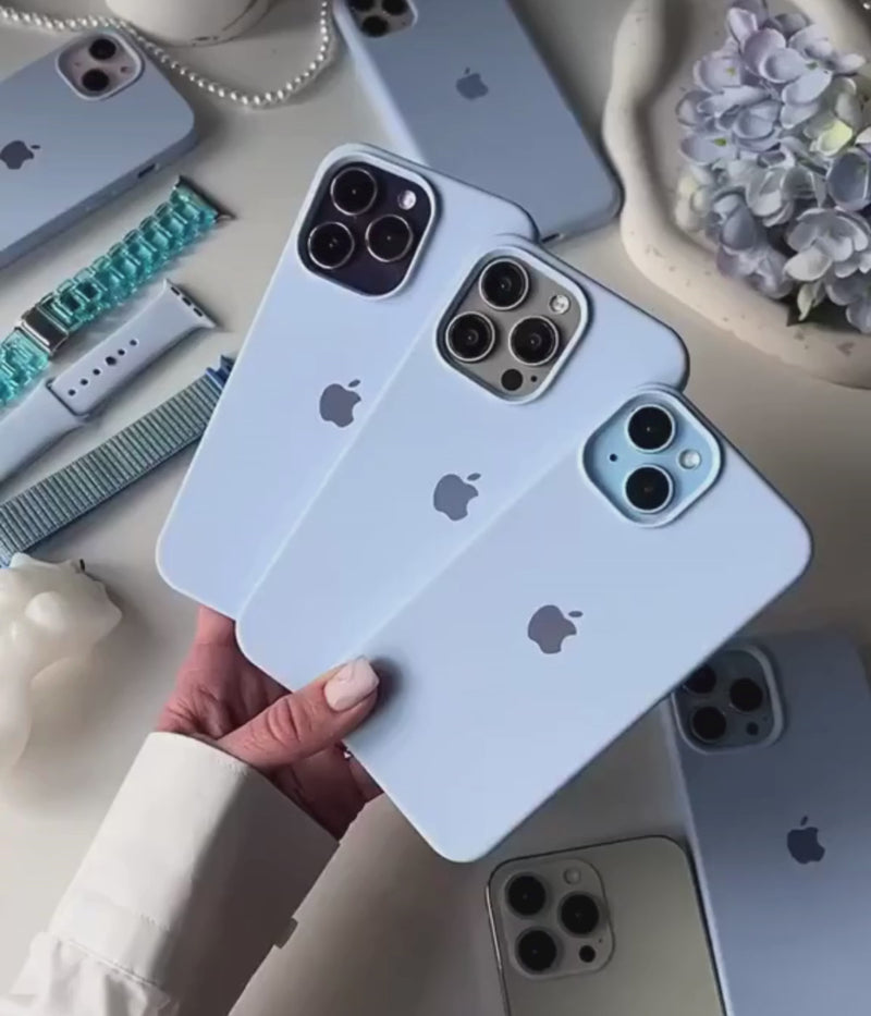 A video showing a 360-degree view and a close-up of the iPhone sky blue liquid silicone case