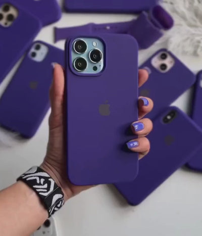 A video showing a 360-degree view and a close-up of the iPhone violet liquid silicone case.