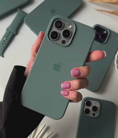 A video showing a 360-degree view and a close-up of the iPhone pine green liquid silicone case
