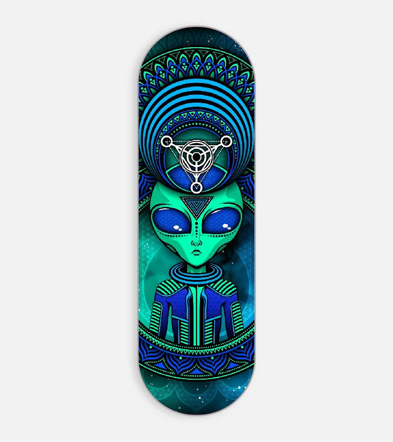 Trippy Alien Artwork Phone Grip Slider